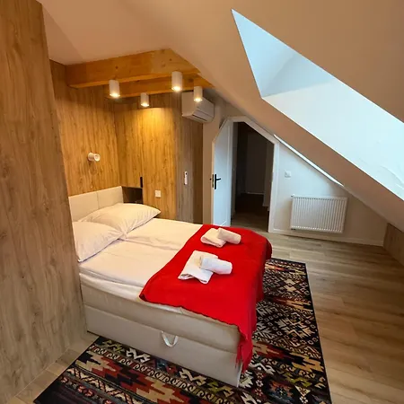 Delux - Przytulny Zakatek Karkonoszy Апартаменты *